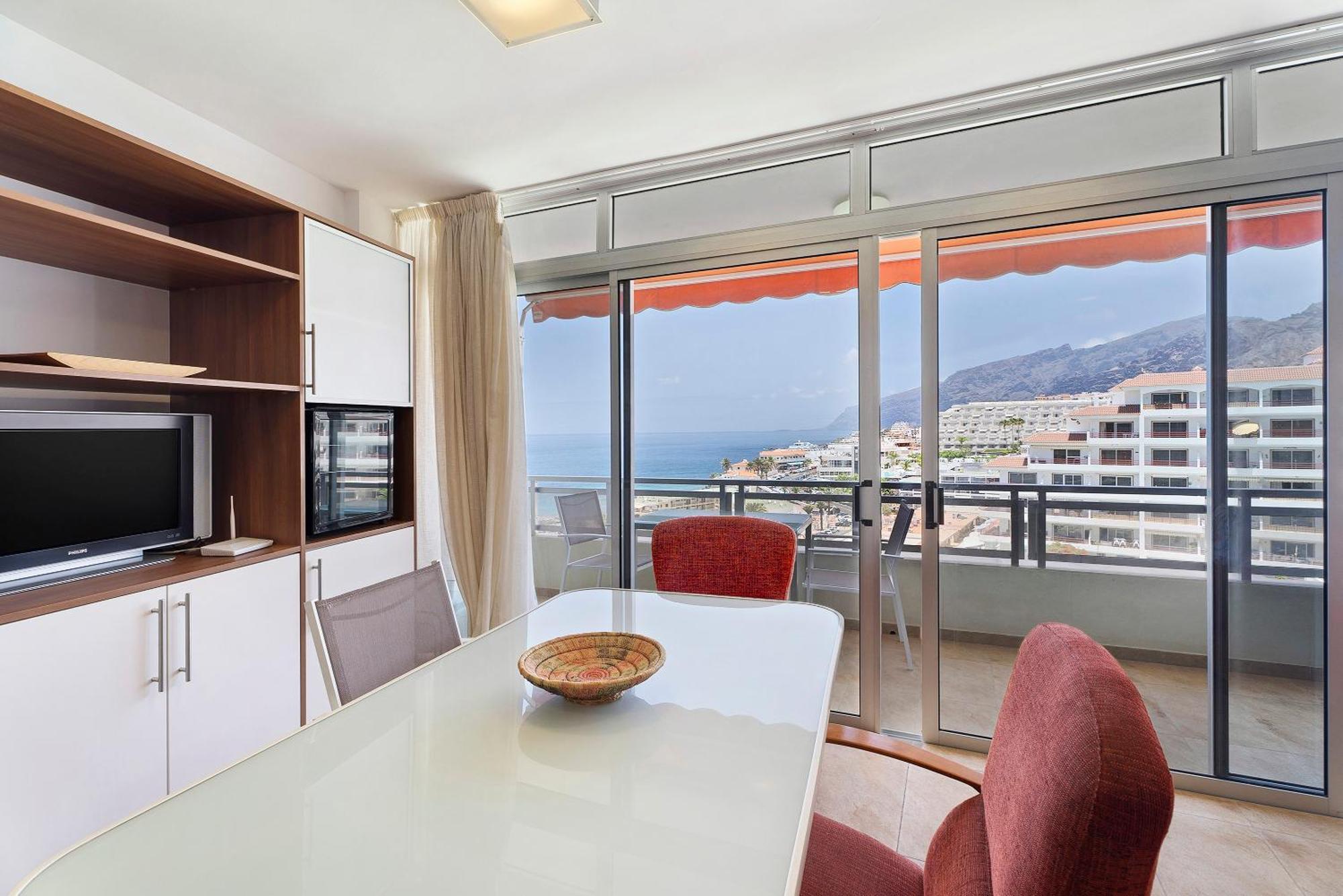 Beautiful Arenas Negras By Paramount Holidays Puerto de Santiago  Exterior foto